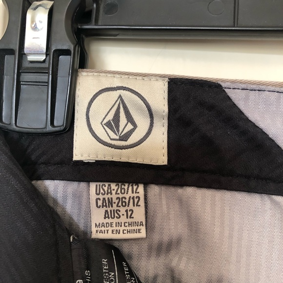 Volcom Boys shorts 26/12 - Picture 4 of 4